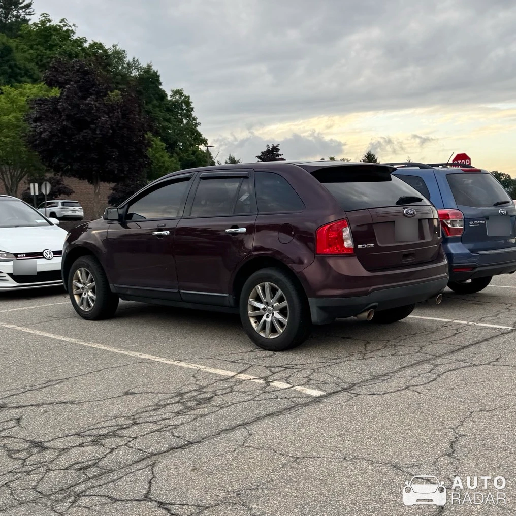 Ford Edge spotted in Woodbury