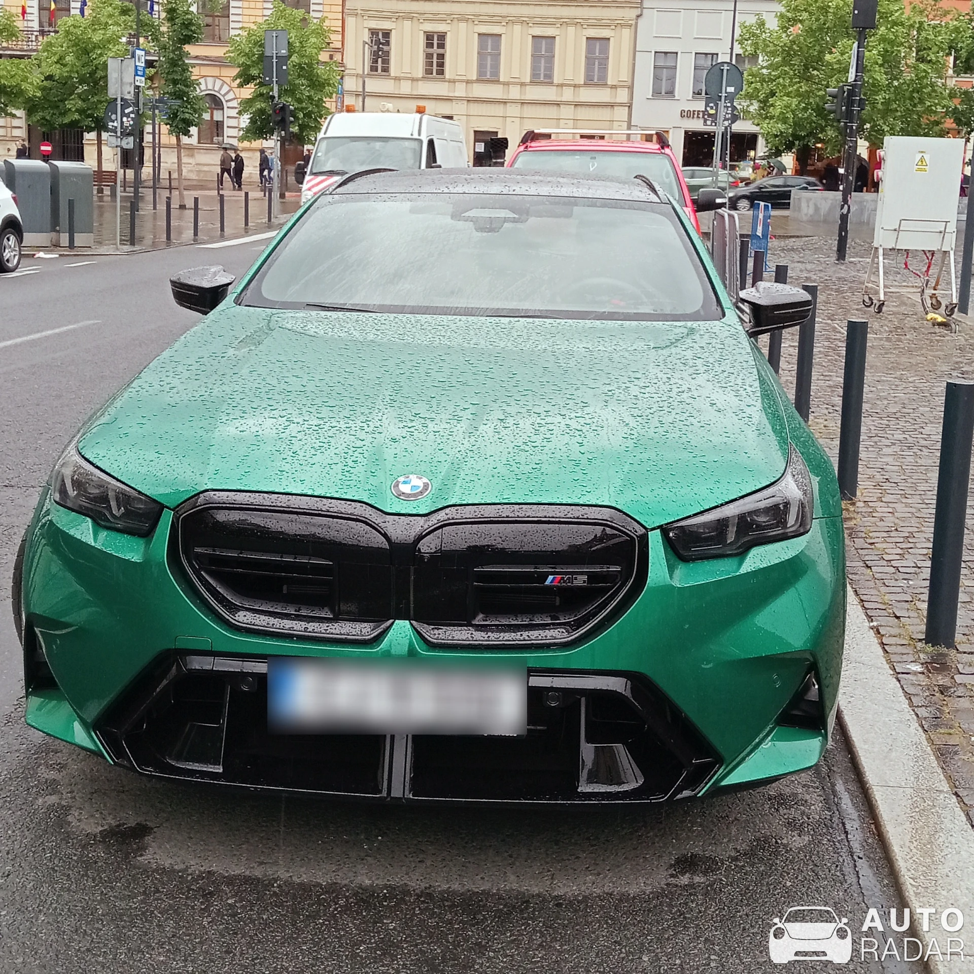 BMW M5 G90 spotted in Florești