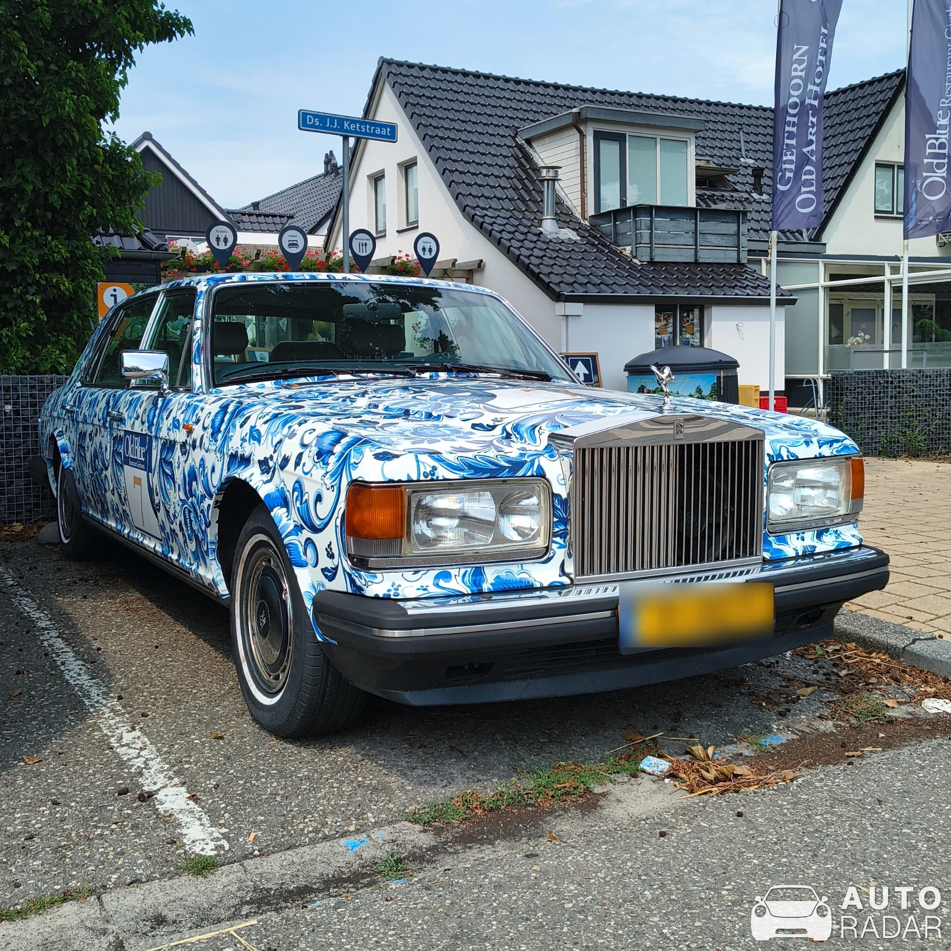 Rolls-Royce Silver Spirit spotted in Giethoorn