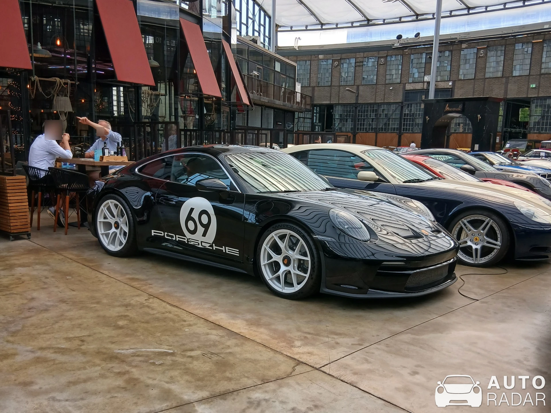 Porsche 992 S/T spotted in Düsseldorf