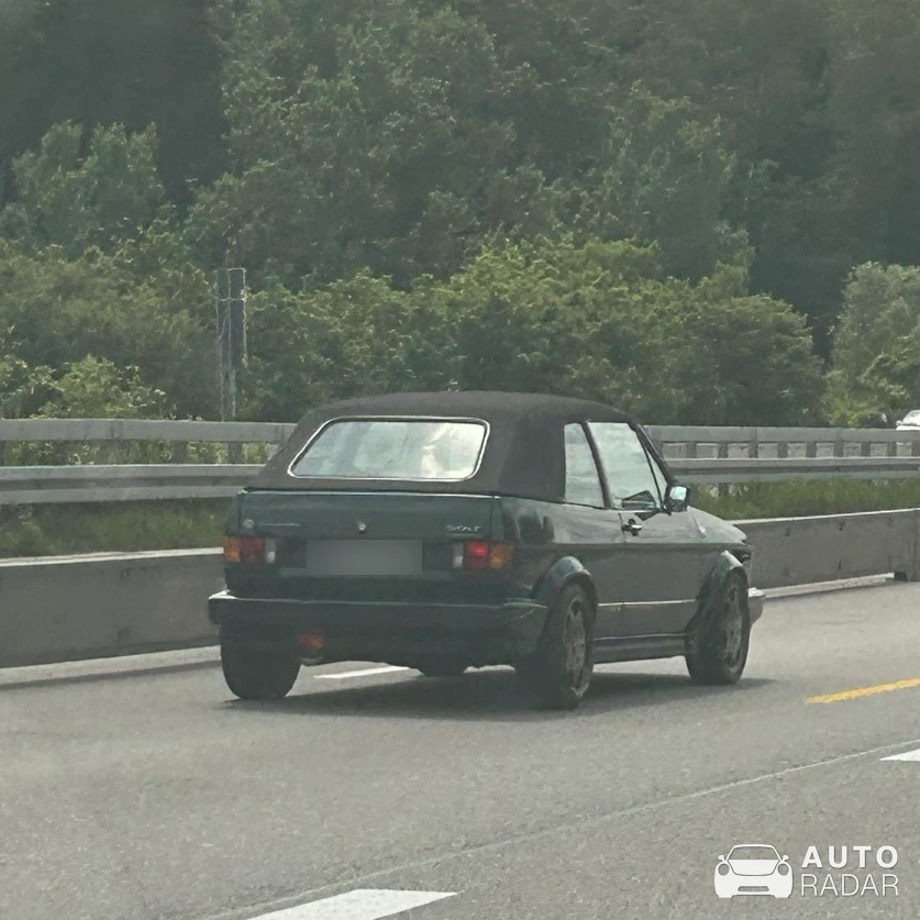 Volkswagen Golf Mk1 Cabriolet spotted in Chemnitz