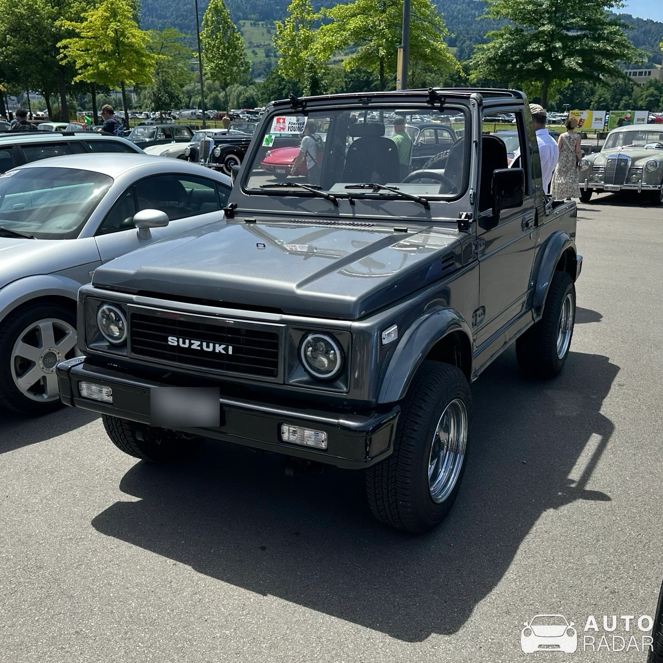 Suzuki Samurai spotted in Luzern