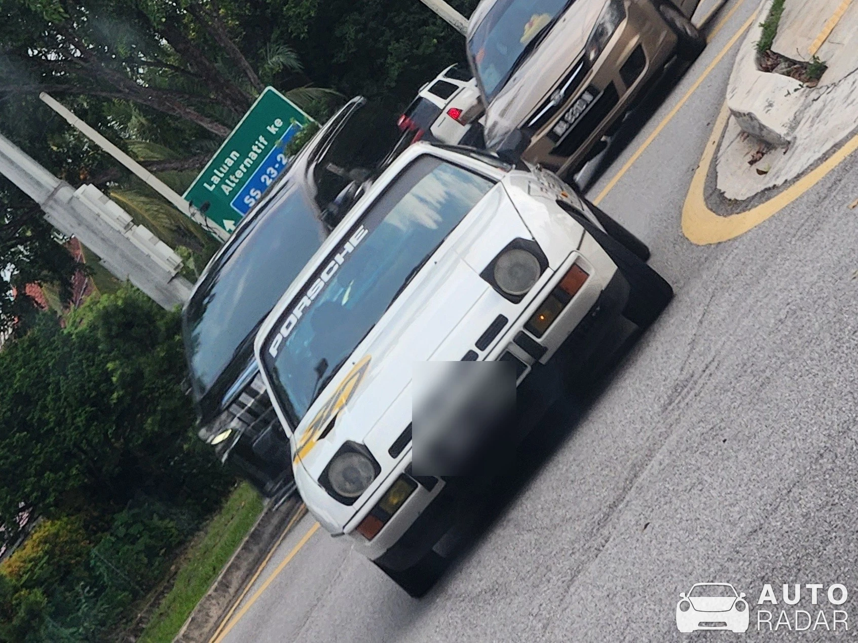 Porsche 944 Turbo spotted in Petaling Jaya
