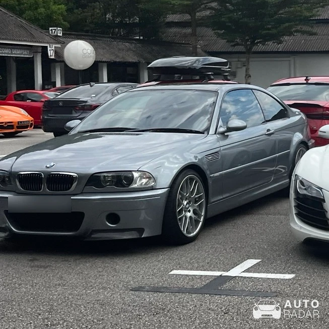 BMW M3 E46 CSL spotted in Singapore