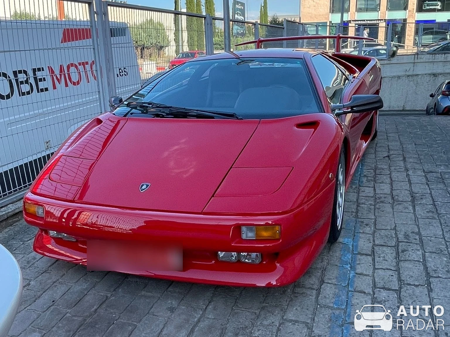 Lamborghini Diablo SV spotted in Majadahonda