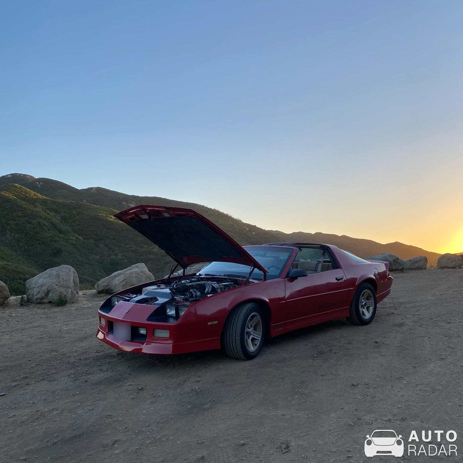 Chevrolet Camaro IROC-Z spotted in Malibu
