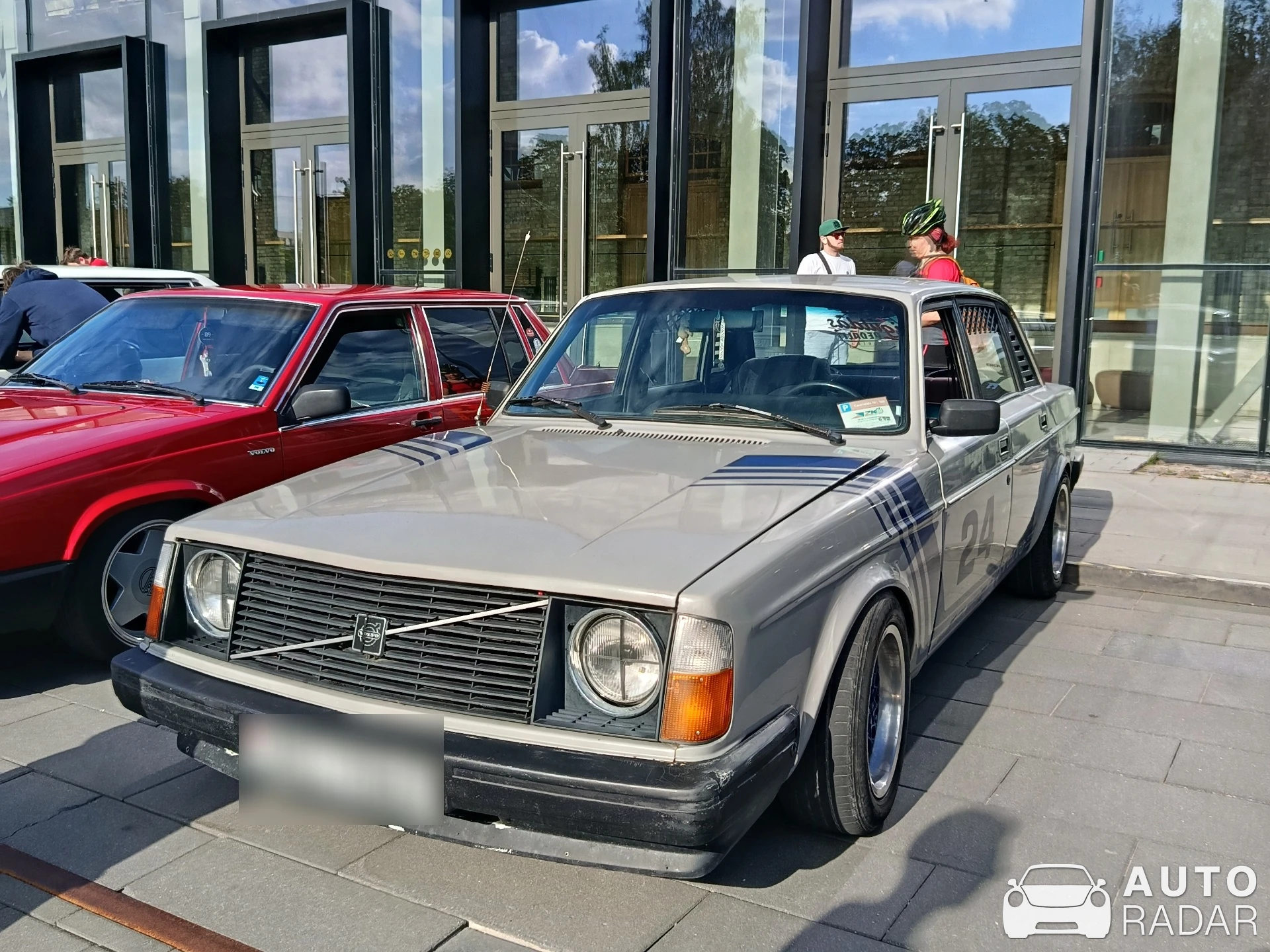Volvo 242 GT spotted in Riga