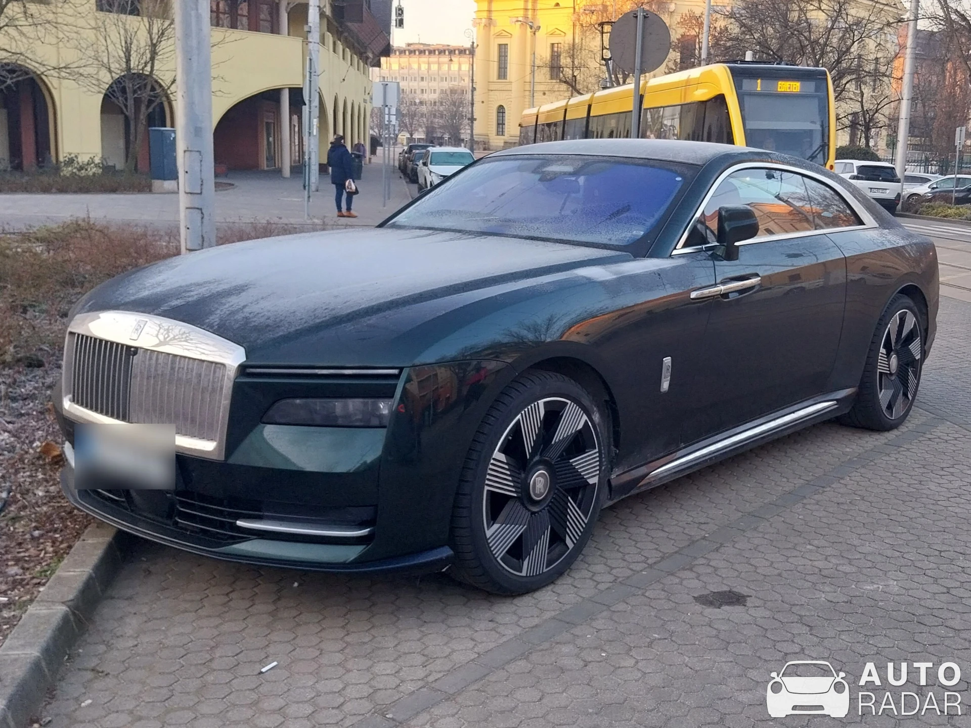 Rolls-Royce Spectre spotted in Debrecen