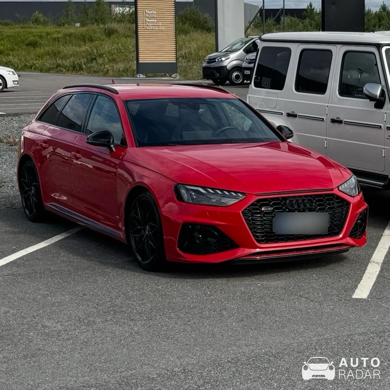 Audi RS4 Avant B9 spotted in Lempäälä