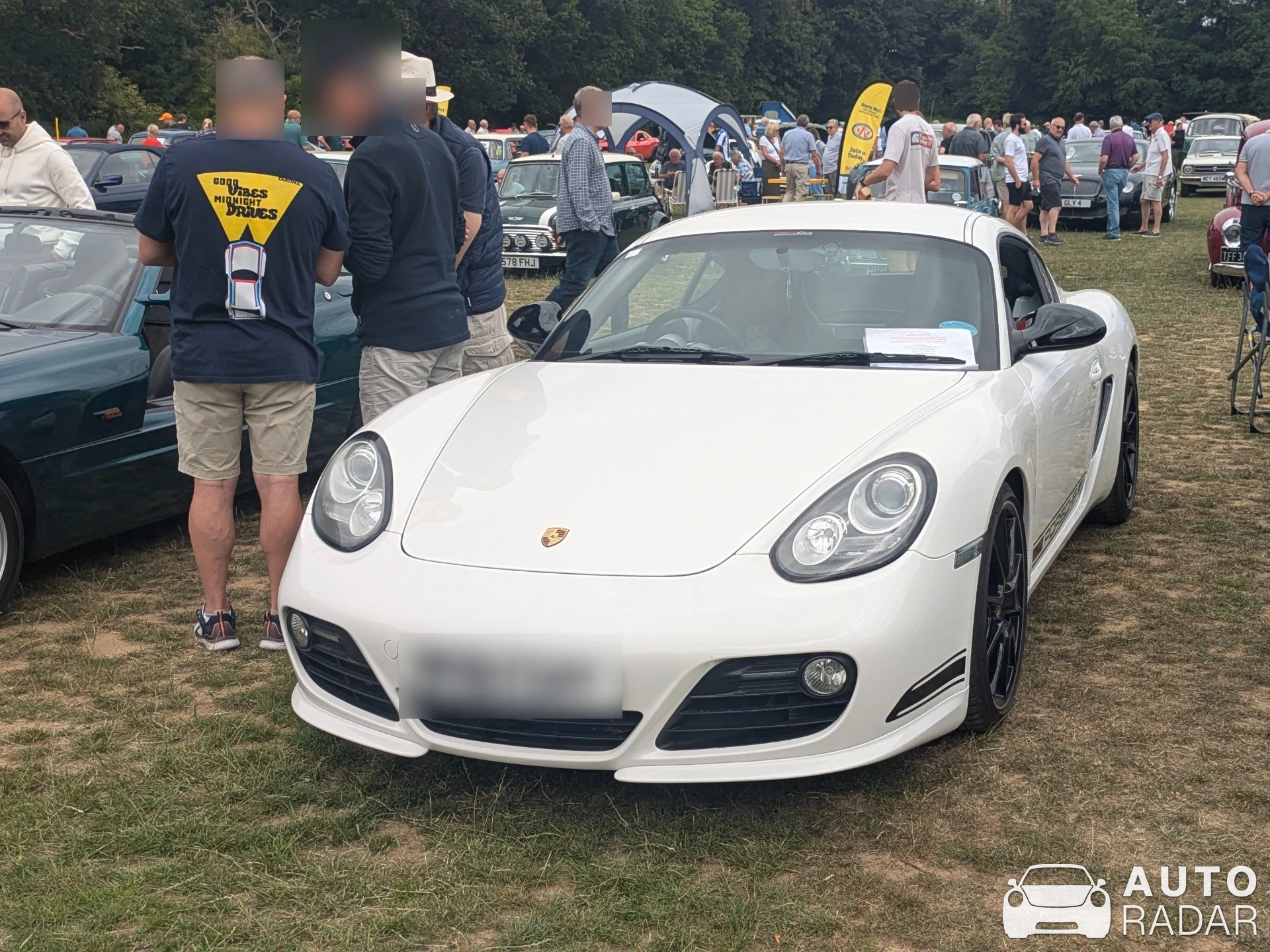 Porsche 987 Cayman R spotted in Rickmansworth