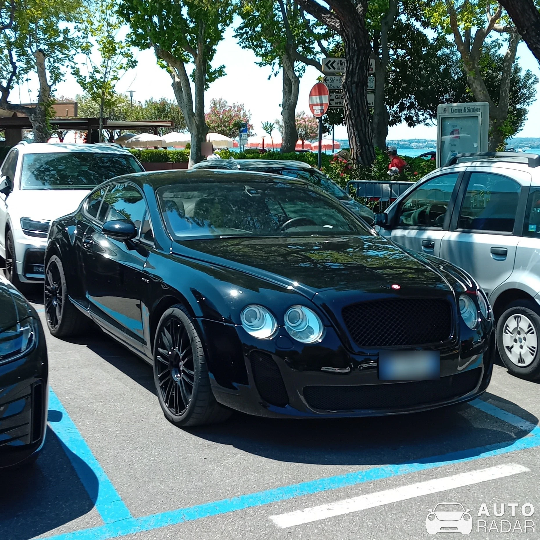 Bentley Continental Supersports Coupé spotted in Sirmione