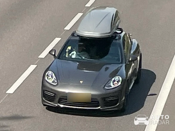 Porsche 970 Panamera Turbo spotted in Dommartin-lès-Toul