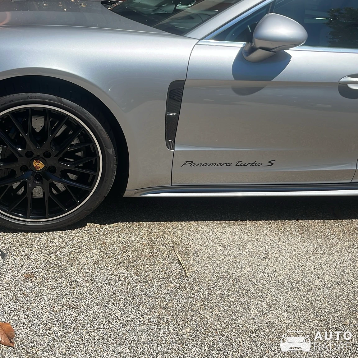Porsche Cayenne Turbo S spotted in Sirmione