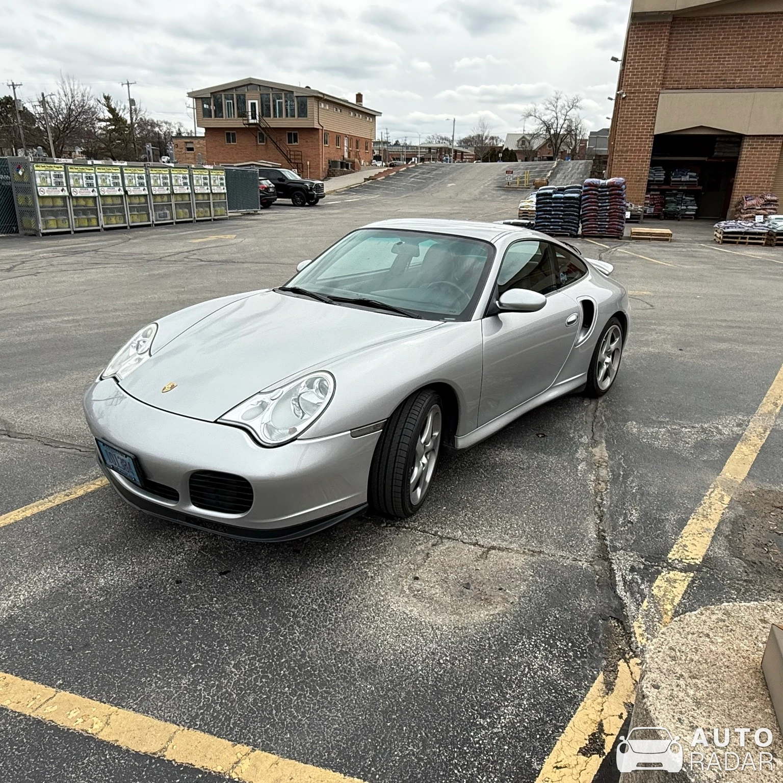 Porsche 996 Turbo spotted in Milwaukee