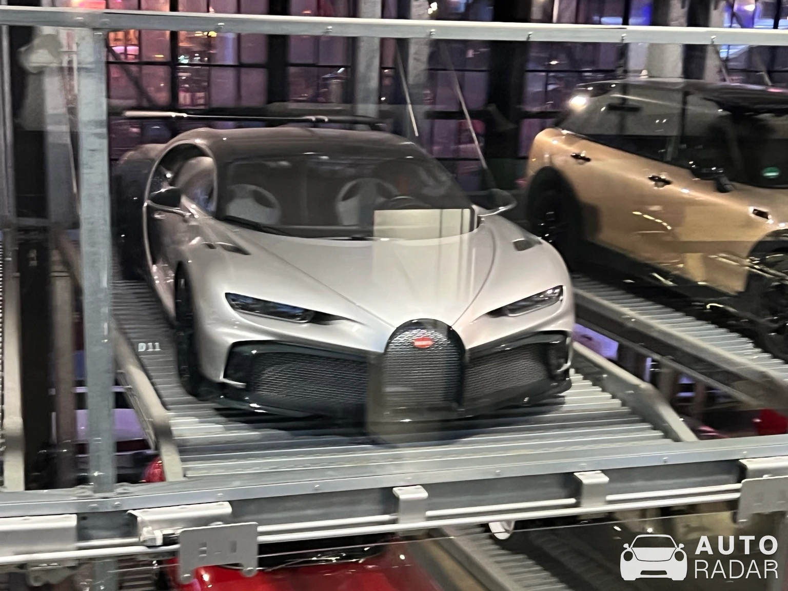 Bugatti Chiron Super Sport spotted in Düsseldorf