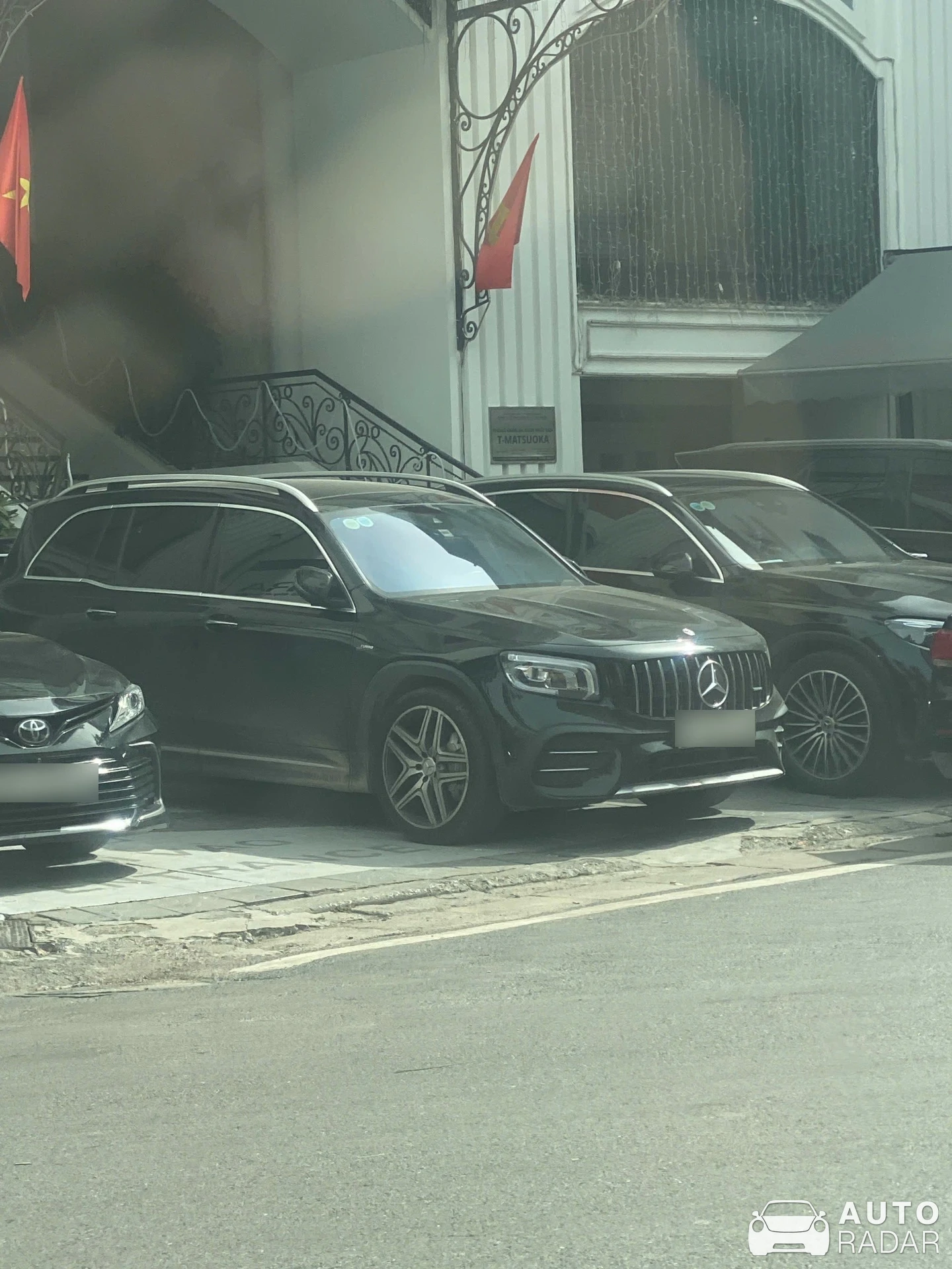 Mercedes-AMG GLB 35 spotted in Hanoi